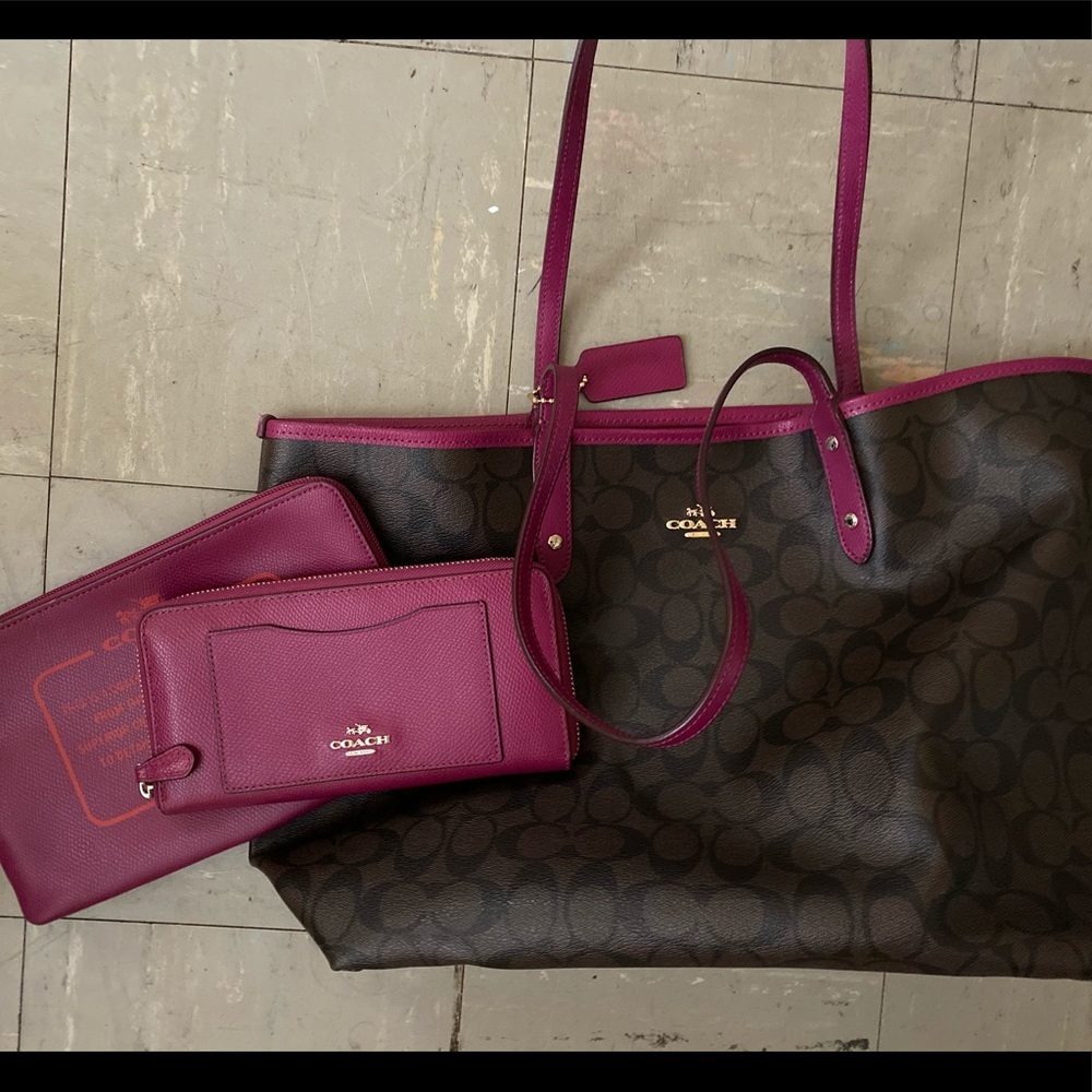 Authentic Coach set